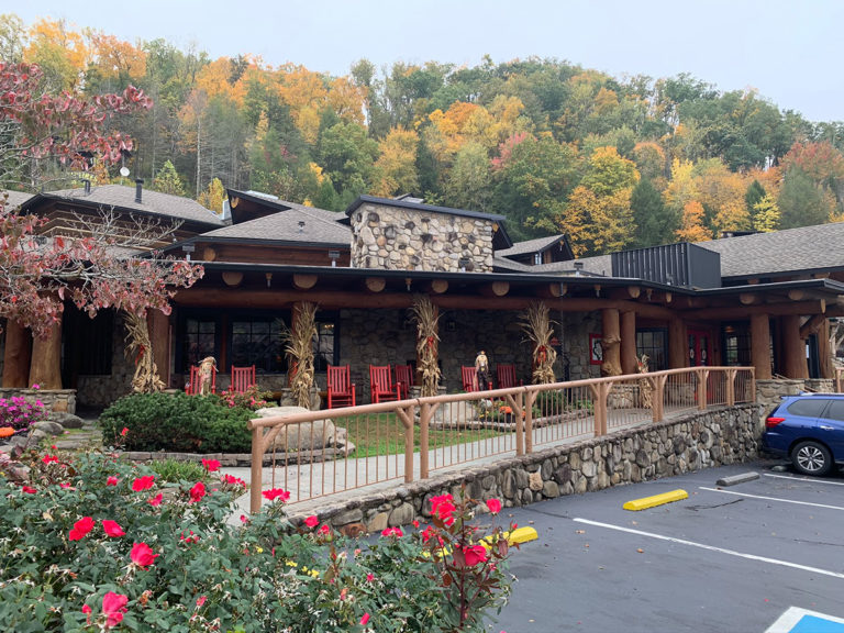 Park Grill exterior The Historic Gatlinburg Inn