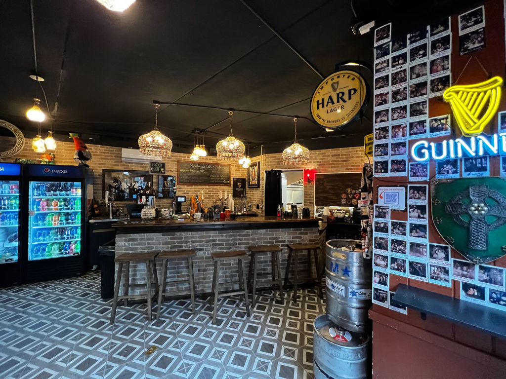Boudicca's Celtic Pub - Gatlinburg Restaurant Review - The Historic
